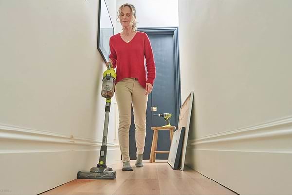 Фото - Пылесос ручной для дома Ryobi ONE+ HP RSV18X-1X40G (5133005660)