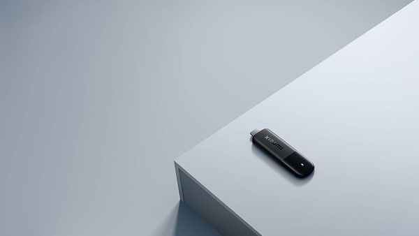 Фото - Уценка - Стационарный медиаплеер Xiaomi TV Stick 4K (2nd Gen)