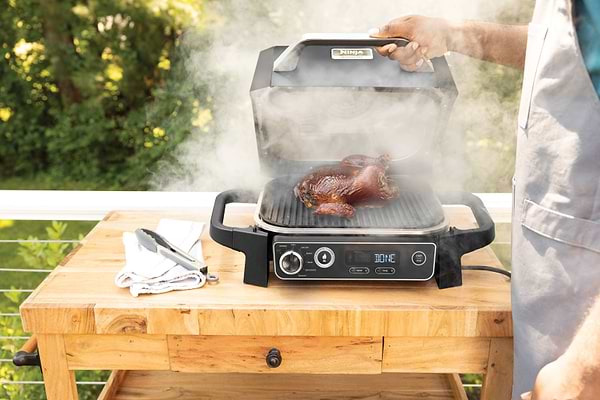 Фото - Гриль-барбекю электрический Ninja Woodfire OG701EU