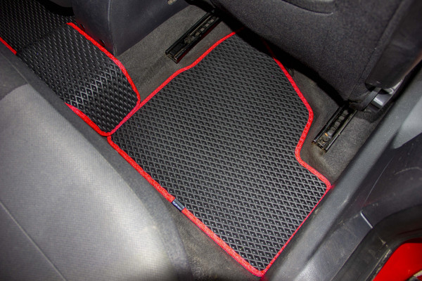 Фото - EVA коврики в салон авто EVAtech для Astra (H) AT Opel 2004-2014 3 поколение Sedan EU (OL33330CV5CP4RBB)