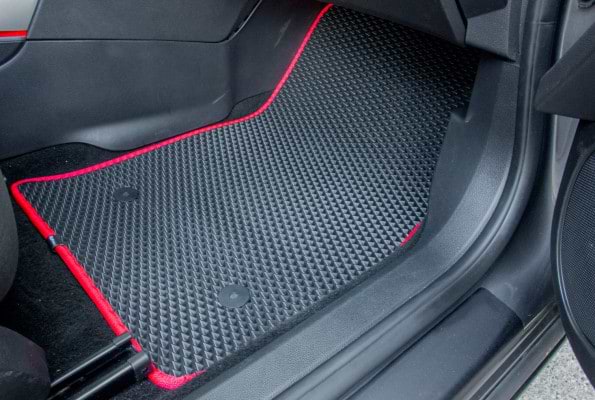 Фото - EVA килимки в салон авто EVAtech для Astra (J) Opel 2009-2012 4 покоління Htb EU OL3483CD5AV4RBB