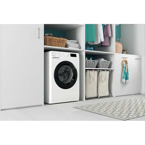 Фото - Стиральная машина Indesit OMTWSE 61051 WK UA