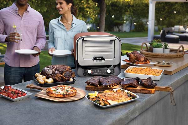 Фото - Піч електрична Ninja Woodfire OO101EU