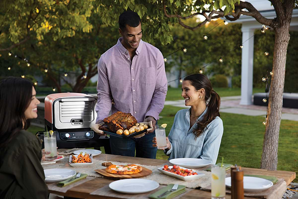 Фото - Піч електрична Ninja Woodfire OO101EU