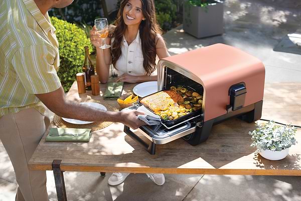 Фото - Піч електрична Ninja Woodfire OO101EU