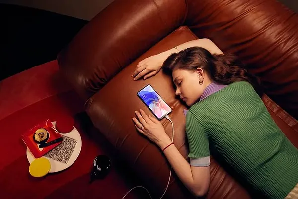 Фото - Смартфон OPPO A55 4/64Gb Blue