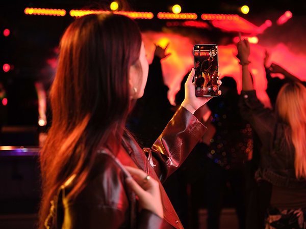 Фото - Смартфон OPPO Reno 12 Pro 5G 12/512Gb Nibula Silver