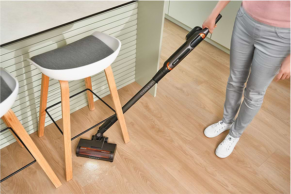 Фото - Пылесос ручной для дома Sencor SVC7315TI