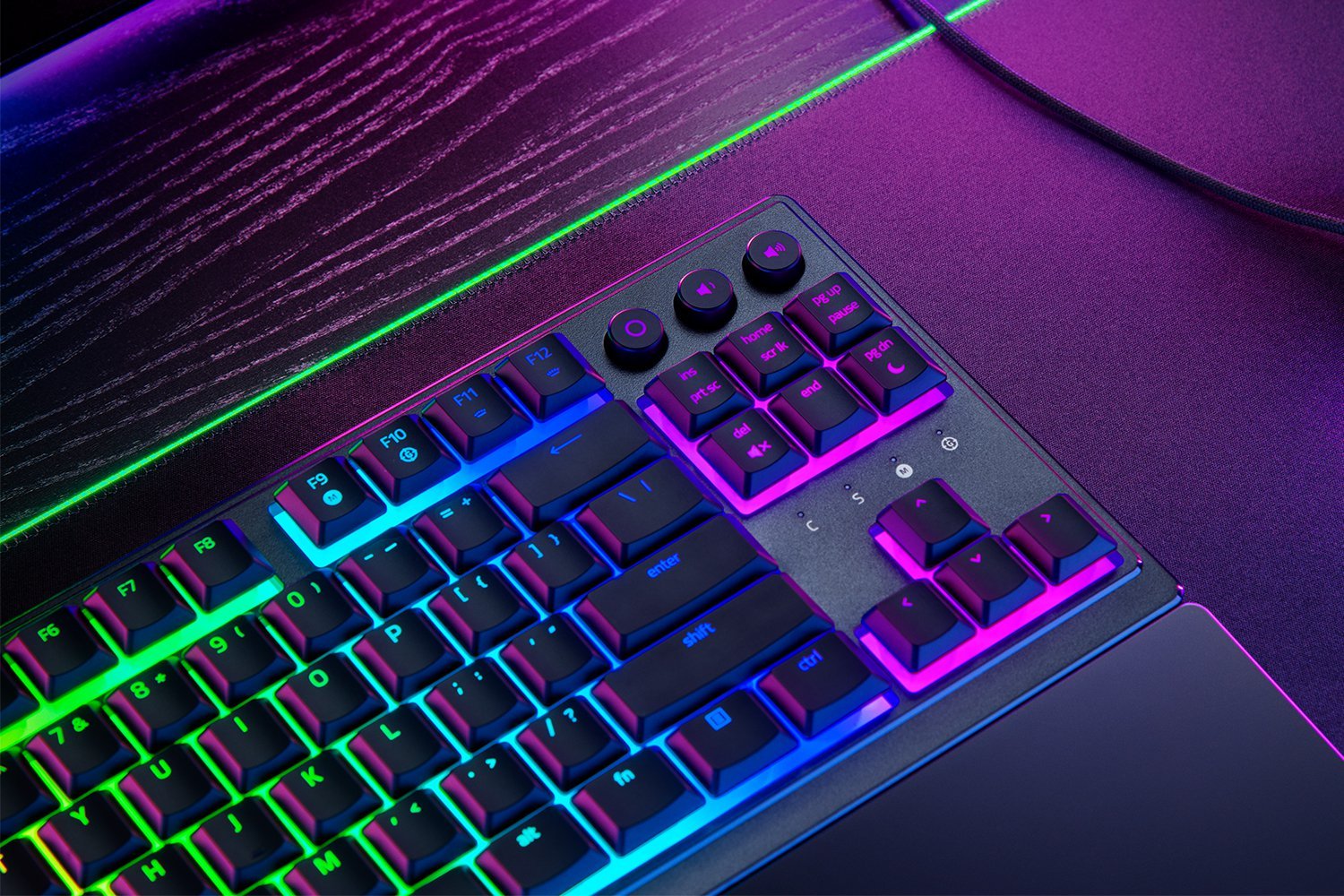 Фото - Клавіатура дротова ігрова Razer Ornata V3 TKL 84key (RZ03-04881800-R371)