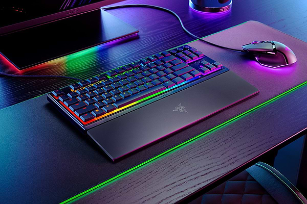Фото - Клавіатура дротова ігрова Razer Ornata V3 TKL 84key (RZ03-04881800-R371)