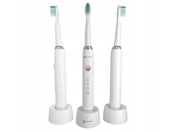 Фото - Зубная щетка электрическая Oromed ORO-SONIC BASIC (White)