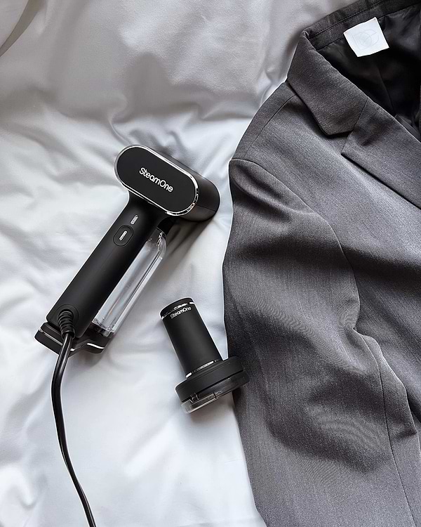 Фото - Вертикальный отпариватель ручной SteamOne EUXL400BV2