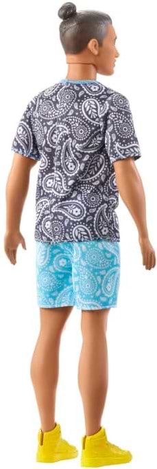 Фото - Лялька Barbie "Модник" у футболці з візерунком пейслі (HJT09)