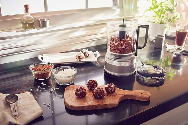 Фото - Кухонный комбайн KitchenAid 5KFC0516ECU