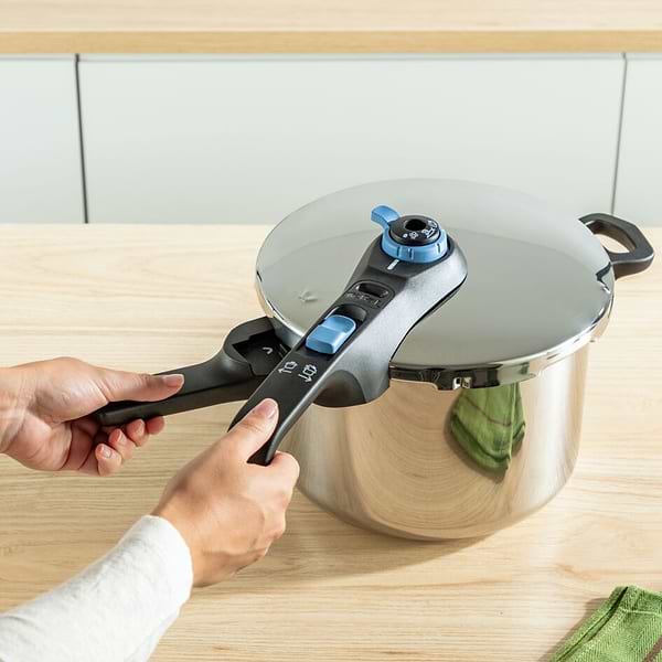 Фото - Скороварка Tefal P2584401 Secure Trendy 8 л