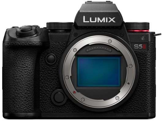 Фотокамера беззеркальная Panasonic Lumix DC-S5 II Body (DC-S5M2EE)