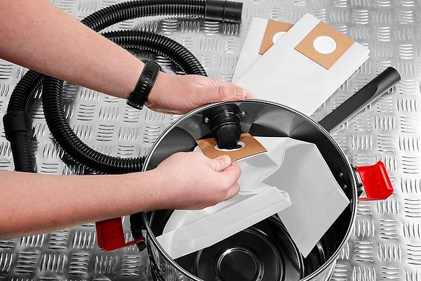 Фото - Пилосос для сухого прибирання без мішка GRAPHITE Energy+ без АКБ та ЗП (58GE124)