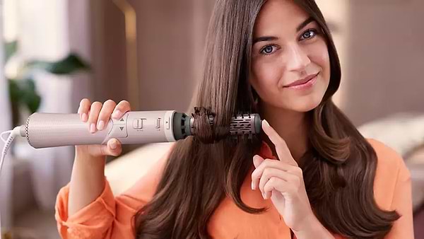 Фото - Фен-щетка Philips BHA735/00