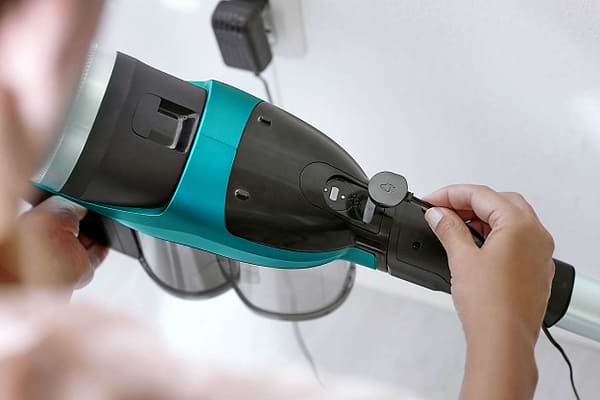 Фото - Пылесос ручной для дома Philips SpeedPro Max Aqua FC6903/01