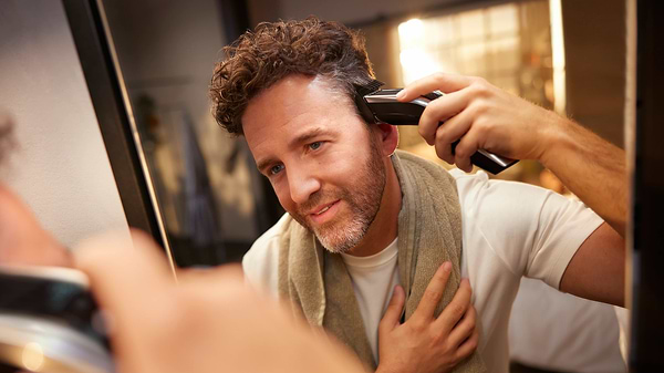 Фото - Машинка для стрижки волосся Philips HC9420/15 серії 9000