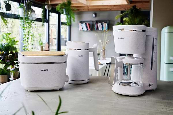 Фото - Электрический чайник Philips HD9365/10