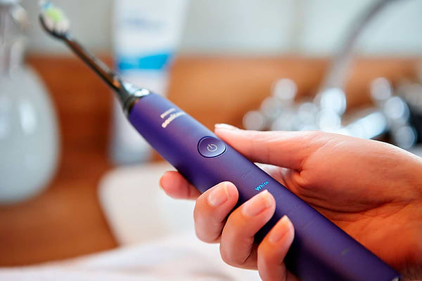 Фото - Зубная щетка электрическая Philips Sonicare DiamondClean HX9372/04