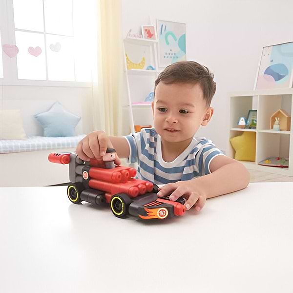 Фото - Пластиковий конструктор PolyM Гоночний автомобіль 31 деталь (760020)