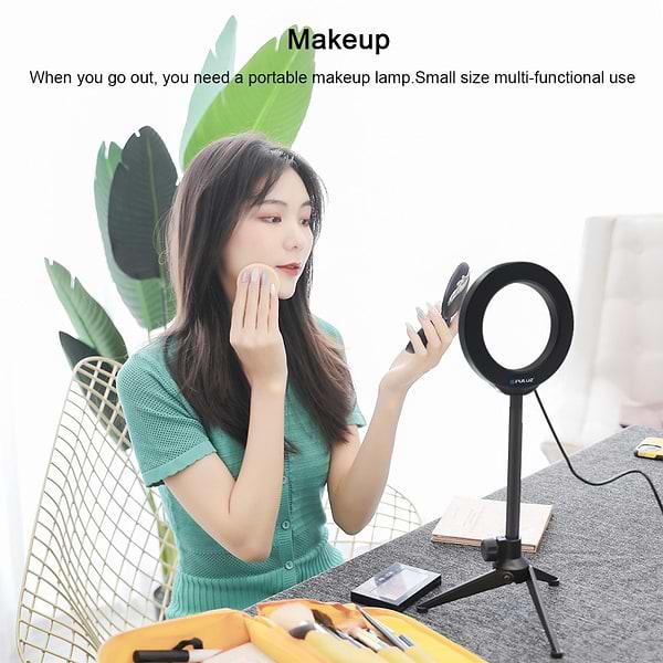 Фото - Набір для блогера Puluz USB LED Lamp PKT3084B 4.7 "+ настільне кріплення