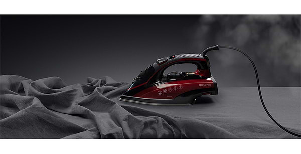Фото - Утюг Polaris PIR 3099AK Red/Black