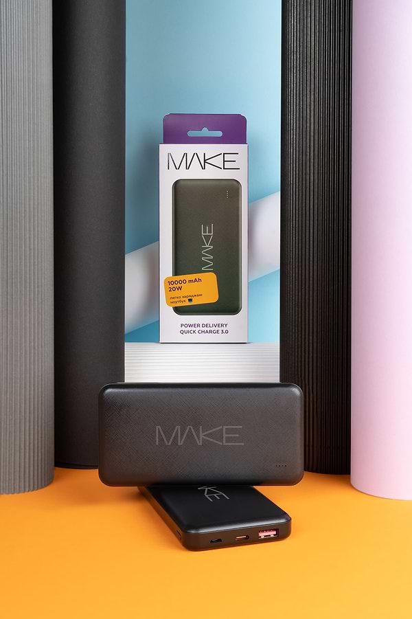 Фото - Батарея мобильная MAKE 20W 10000 mAh PD+QC Black (MPB-105BK)
