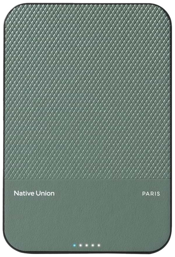 Фото - Батарея мобильная Native Union (Re) Classic Magnetic Power Bank 5 000mAh Slate Green (PB-5KMS-GRN)