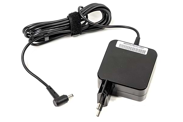 Фото - Зарядное устройство для ноутбука PowerPlant Asus 220V 19V 33W 1.75A (WM-AS33F4014)