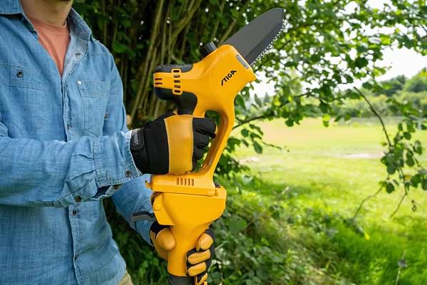 Фото - Ланцюгова пила Stiga PR100eKit