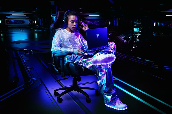 Фото - Ноутбук ігровий Acer Predator Helios Neo 16 PHN16-73 (NH.QX5EU.001) Abyssal Black