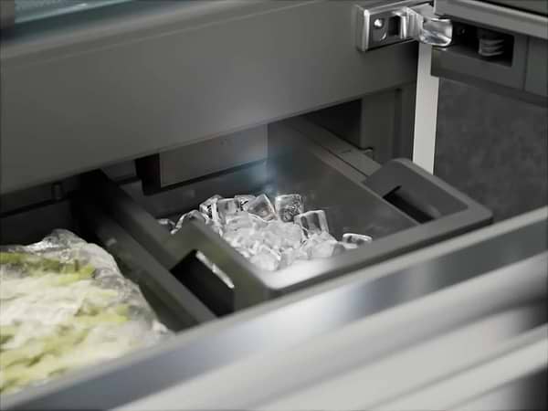 Фото - Холодильник Liebherr LIV01052