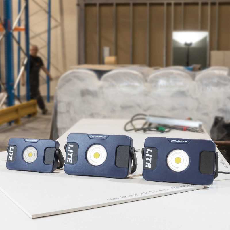 Фото - Фонарь SCANGRIP 2000 lumen FLOOD LITE M (Бер.61)