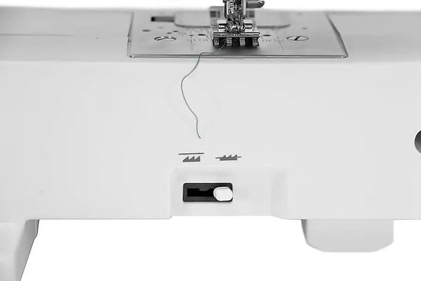 Фото - Швейна машина Prime Technics PS 2003 GE