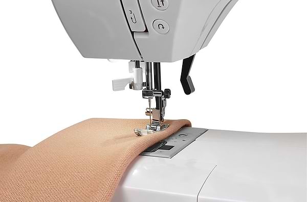 Фото - Швейна машина Prime Technics PS 2003 GE