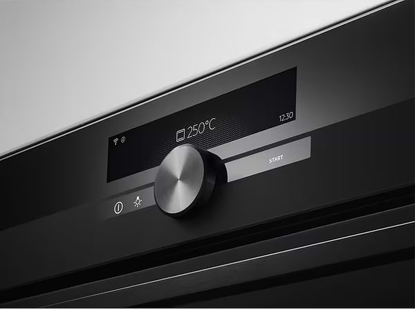 Фото - Духовой шкаф электрический AEG BSK999330T