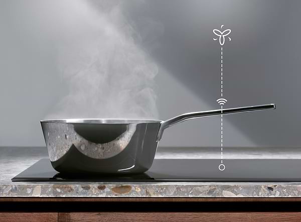 Фото - Варильна поверхня електрична Electrolux EIS82453