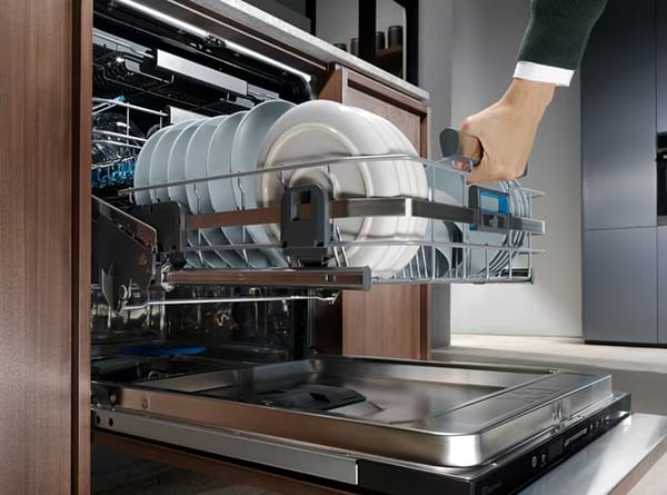 Фото - Посудомоечная машина встраиваемая Electrolux EEC87400W