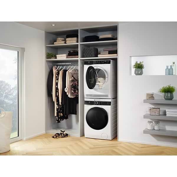 Фото - Стиральная машина Electrolux EW8F2R29S