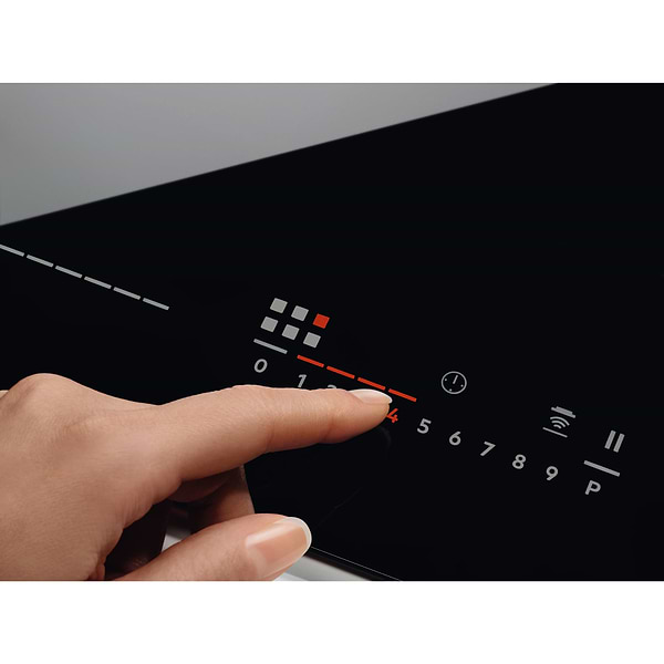 Фото - Варильна поверхня електрична Electrolux EIV87671