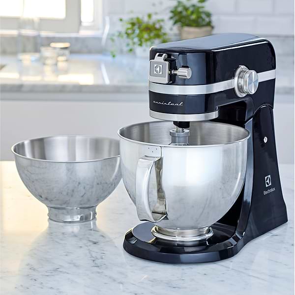 Фото - Кухонная машина Electrolux EKM4200