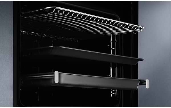 Фото - Духовой шкаф электрический Electrolux EOF3H50BK