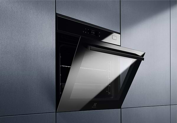 Фото - Духова шафа Electrolux EOB8S39H