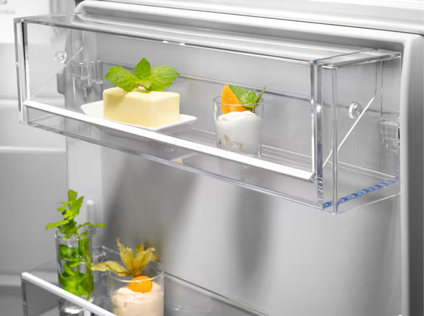 Фото - Холодильник Electrolux LNG7TE18S