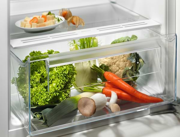 Фото - Холодильник вбудований Electrolux LFB3AE12S1