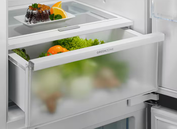 Фото - Холодильник Electrolux LNG7TE18S