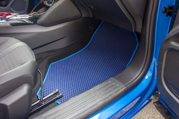 Фото - Коврики из экокожи в салон авто передние EVAtech ECO для 2008 Peugeot 2019 2 поколение SUV EU PT12767AE2AV2BBB